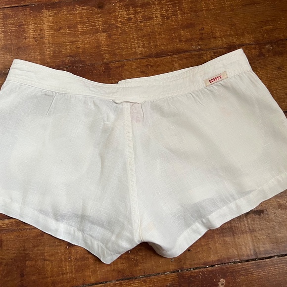 Vintage Guess booty shorts - Picture 2 of 7